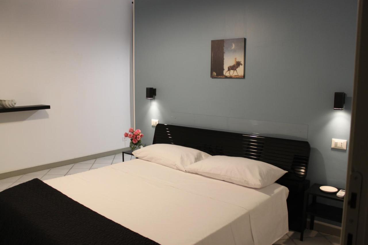Casa Luna - Accomodation In Santa Maria Maggiore Рим Екстериор снимка