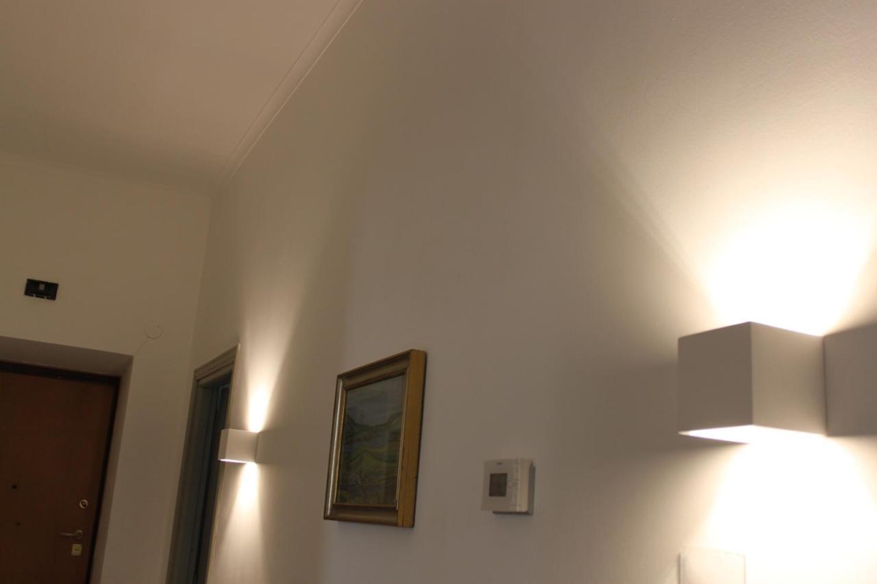 Casa Luna - Accomodation In Santa Maria Maggiore Рим Екстериор снимка