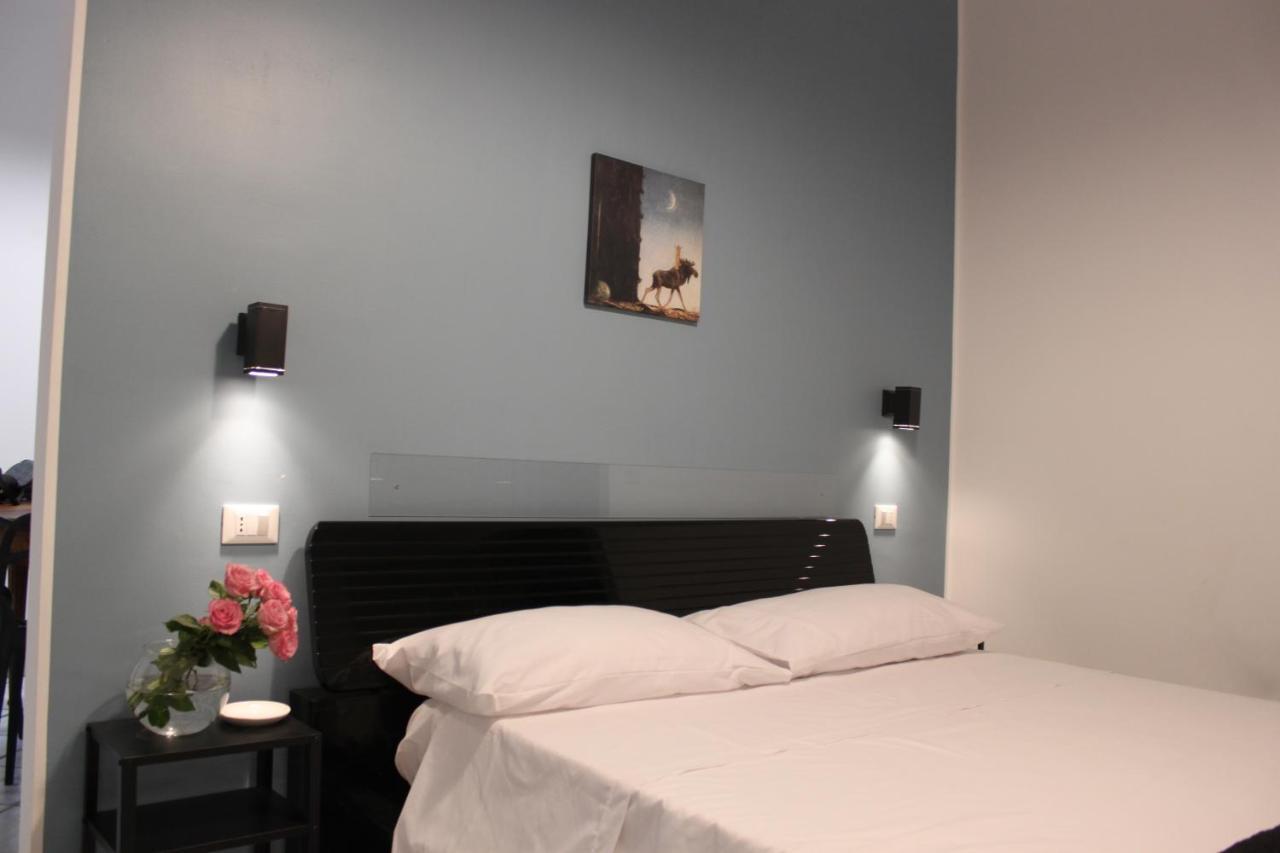 Casa Luna - Accomodation In Santa Maria Maggiore Рим Екстериор снимка